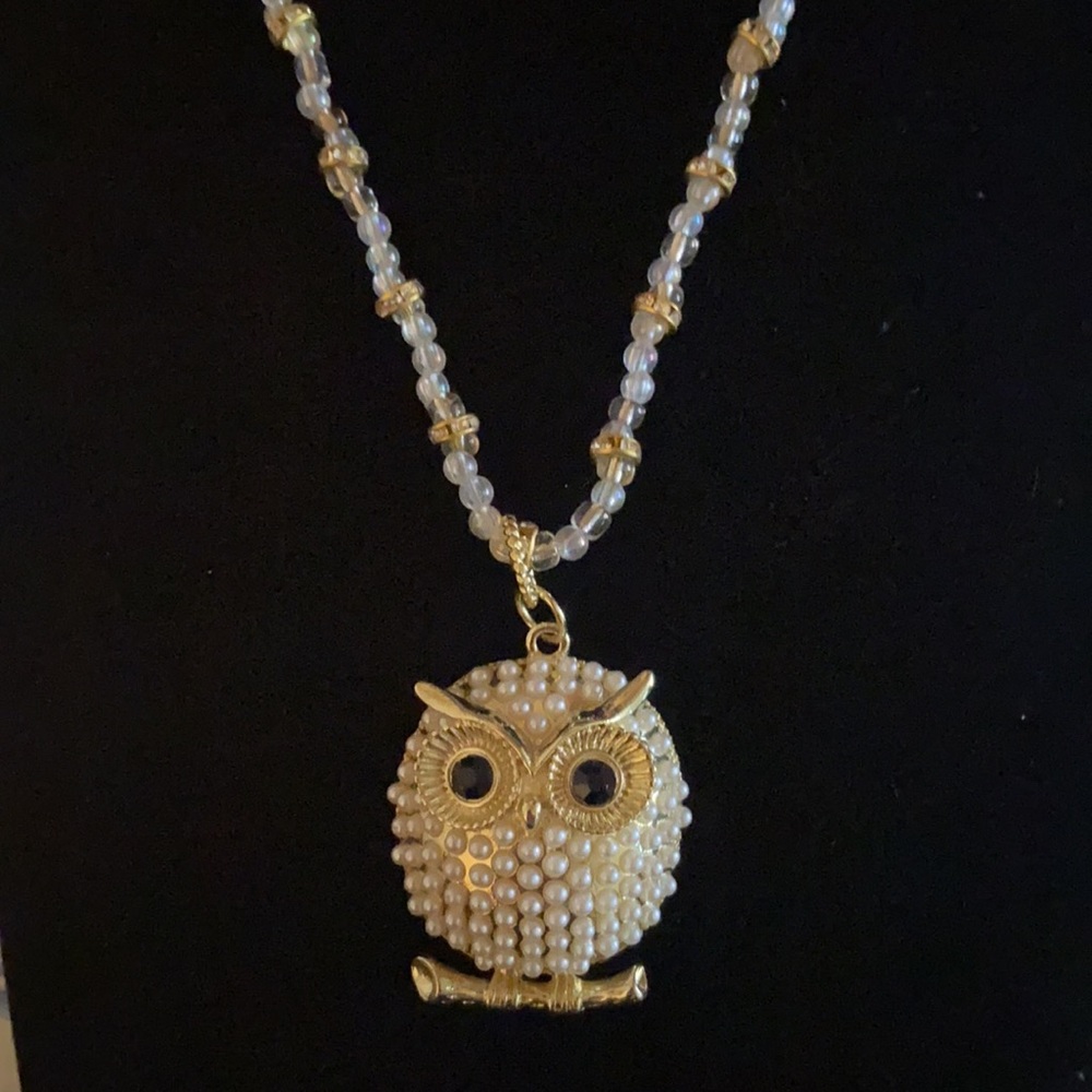 Kirtilia’s Gold and Owl Pendant